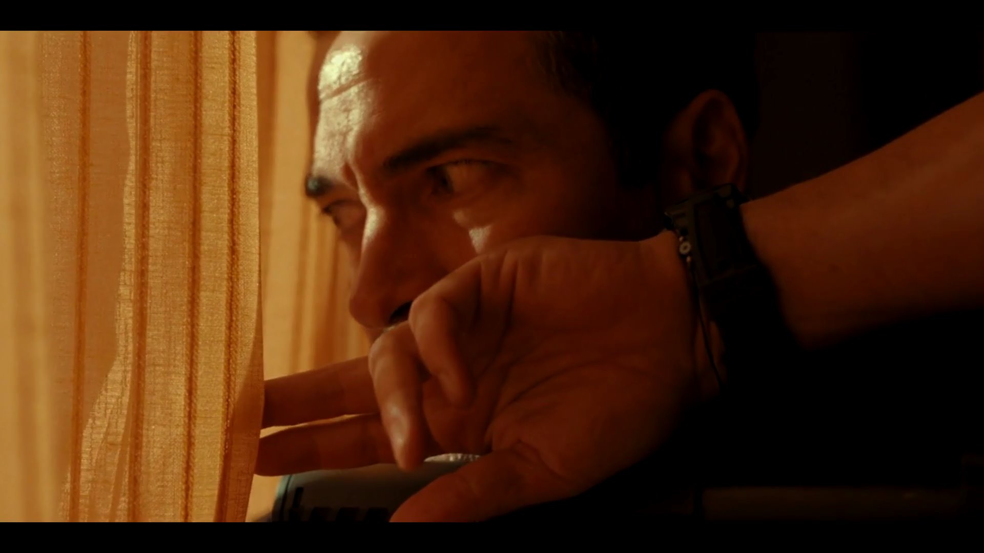 2899cc2518ec7800bd8a6a93c4ed9908_126006.jpg