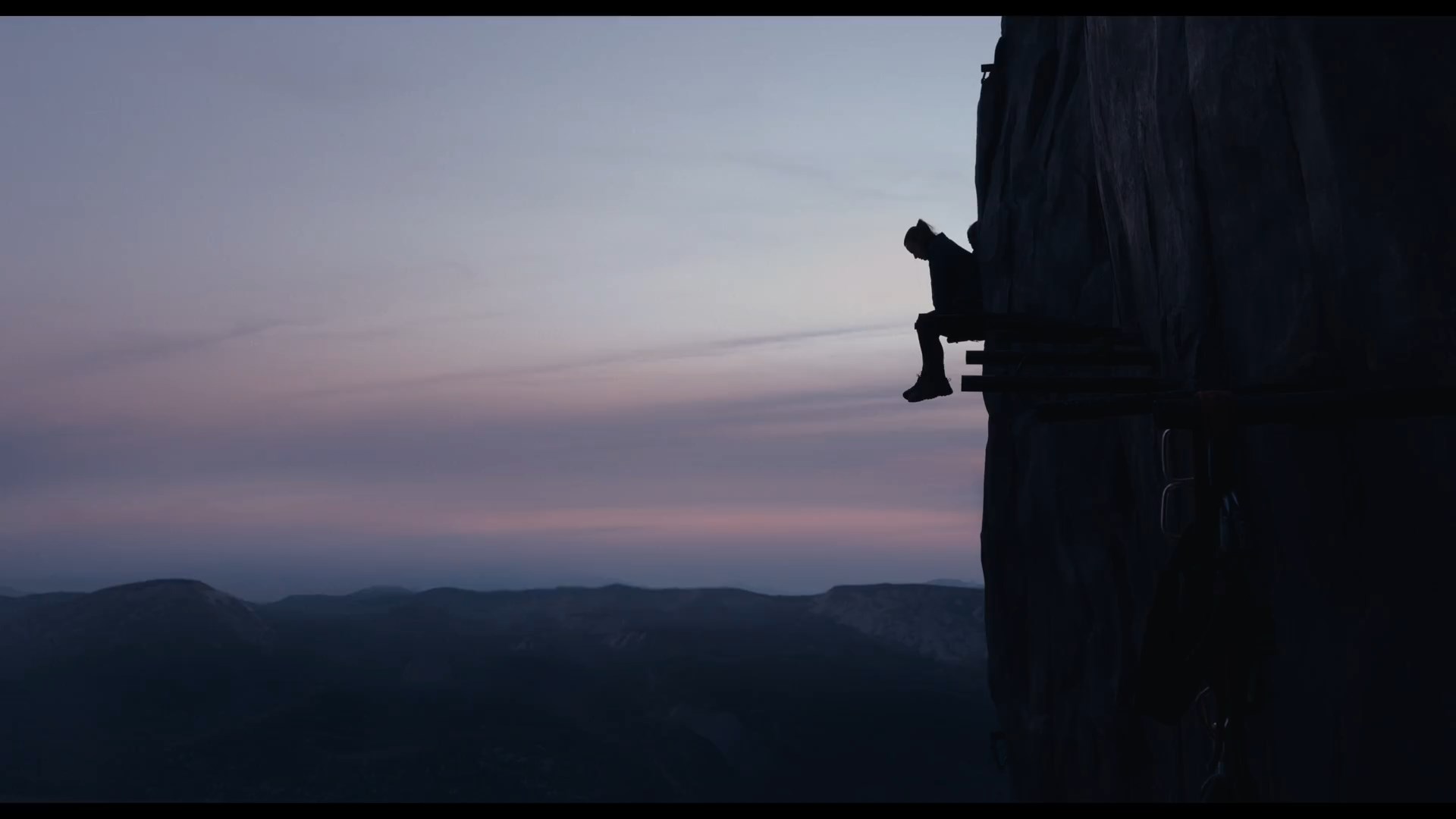 561545756262e8ede8e19d3bcb86ee45_83370.jpg
